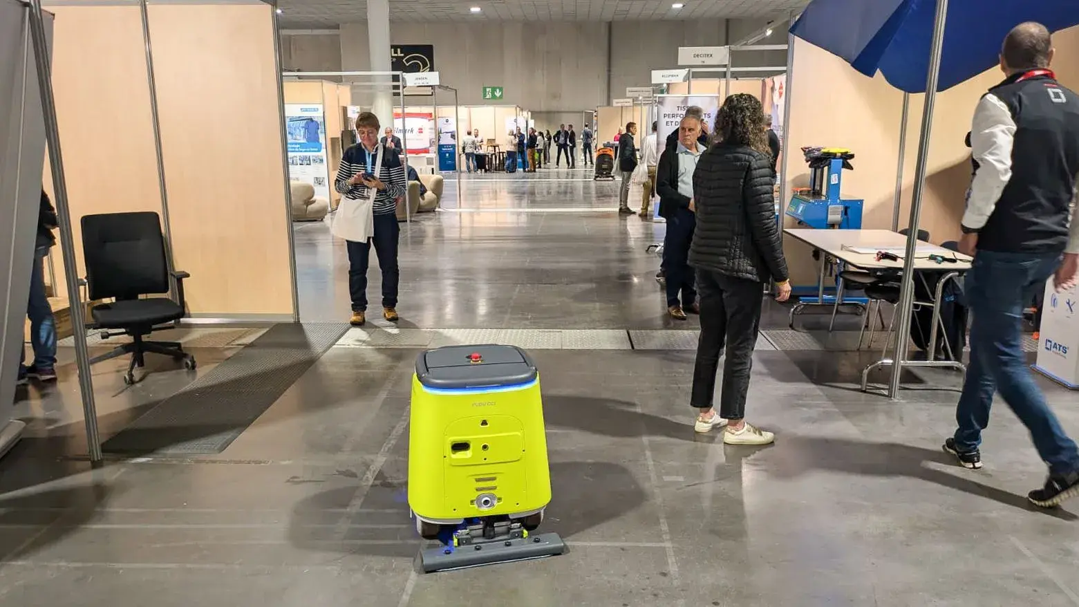 Location de robots de service et événementiels pour vos événements professionnels