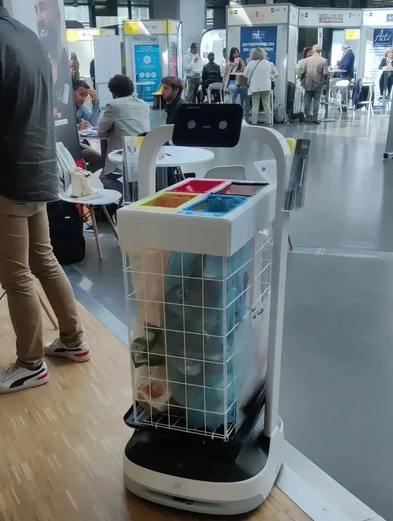 Tribot - Robot poubelle éco-responsable